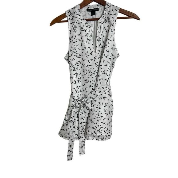A Pea In The Pod Butterfly Print Sleeveless Split Neck Blouse White Black Size X - Picture 1 of 8